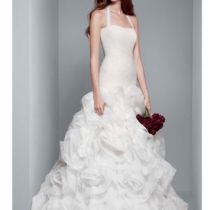 vera wang mermaid gown